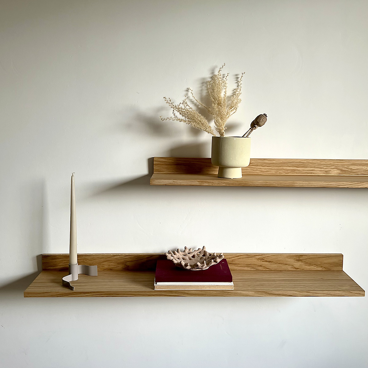 MOUD Home OAK væghylde i egetræ - 60 cm