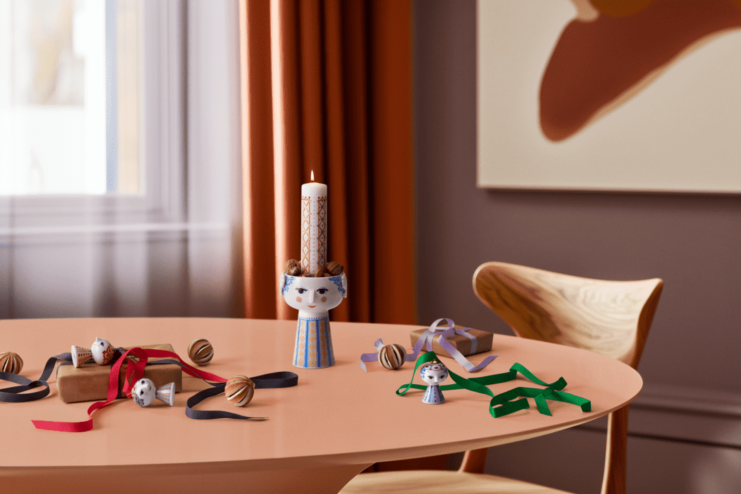 Wiinblad Eva Kalenderlys 2025 Ø5 cm hvid m. deko