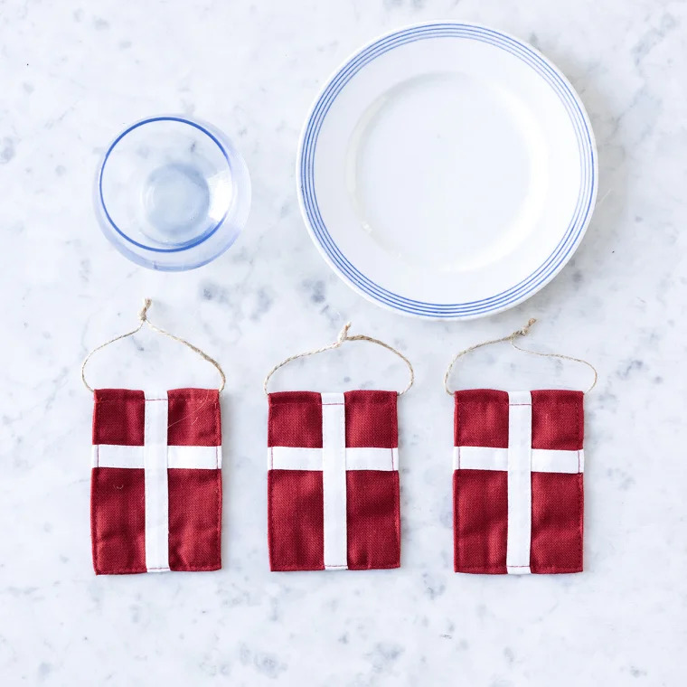 Langkilde & Søn Store Pynteflag 3 stk til ophæng