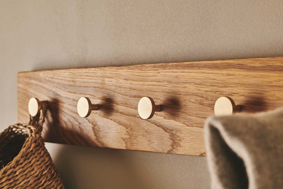 OAK Knagerække Egetræ Med Messing Knager - 100 cm