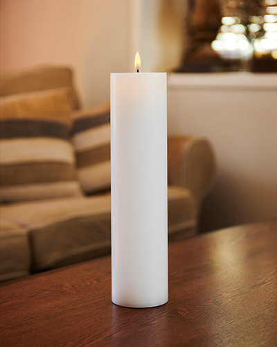 Sille Genopladelig, Ø7,5 x 25 cm, hvid