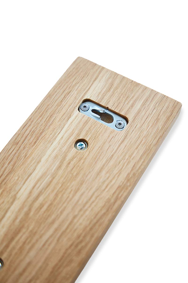 MOUD Home OAK Knagerække Egetræ Med Messing Knager - 50 cm