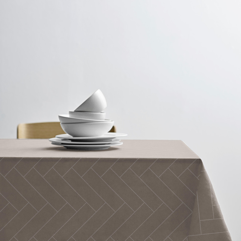 Södahl Tiles Damask Dug 140 x 270 cm Taupe
