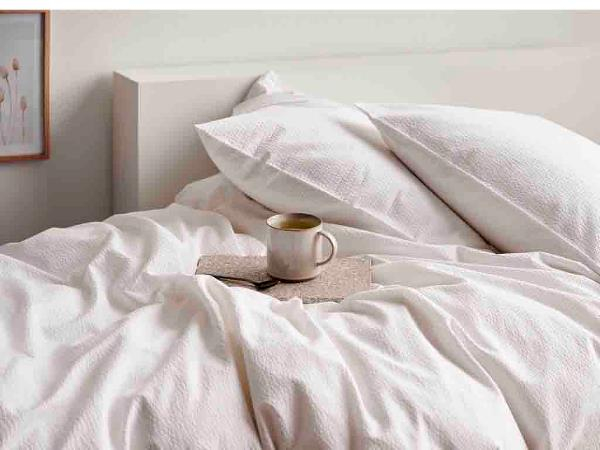 Södahl organic Wave Sengetøj 140 x 220 cm Optisk hvid*