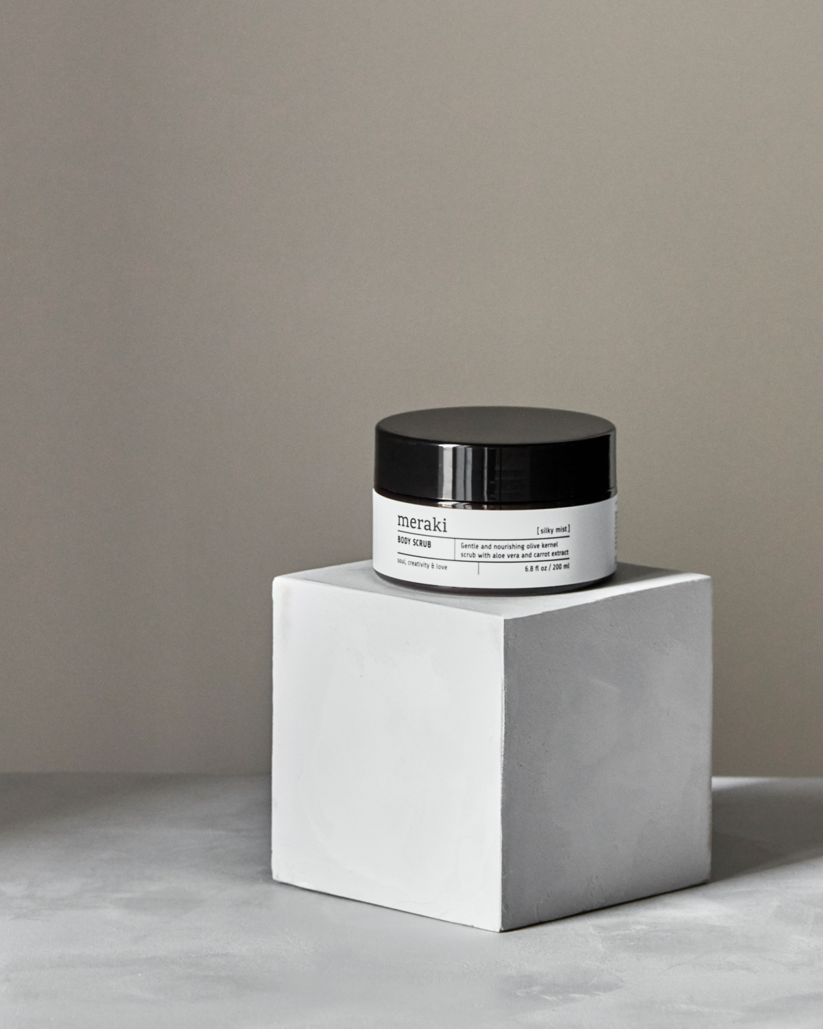 Meraki Body scrub, Silky mist, 200 ml