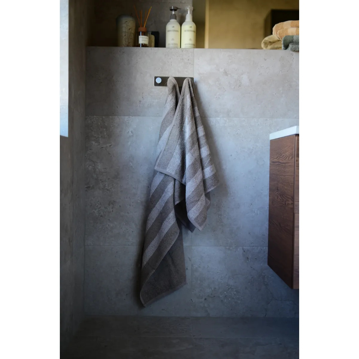 Håndklæde Stripe 50X70 Grå