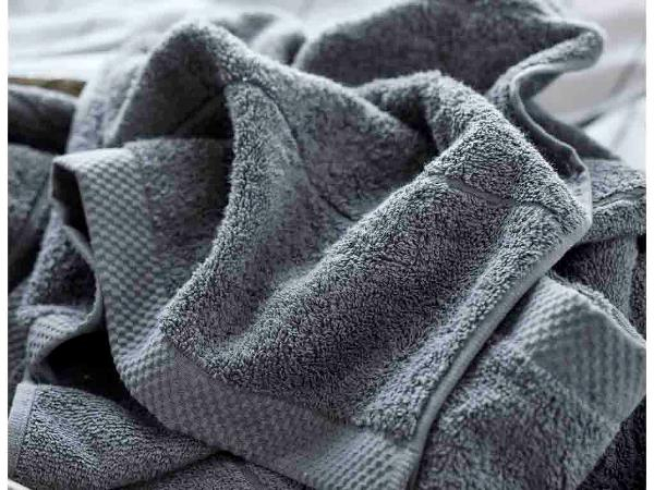 Södahl Line Håndklæde 50 x 100 cm Ash