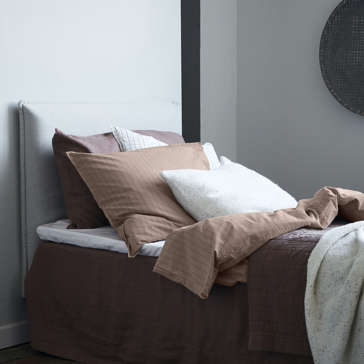 Sengesæt, Dagny, 150 x 210 cm (SE), straw w. bark