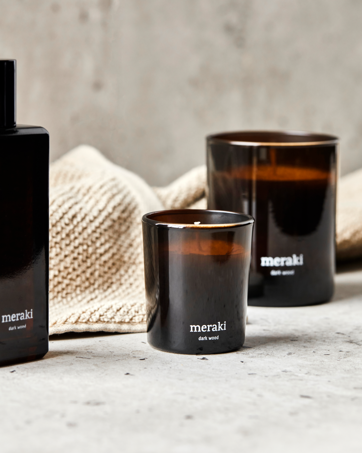 Meraki Duftlys, Dark wood, Brun