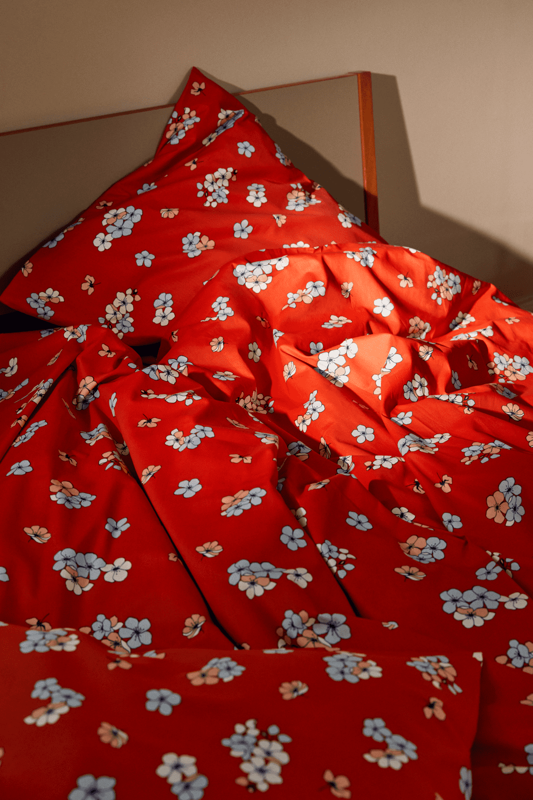 Grand Pleasantly Sengetøj 150x210 cm chili SE