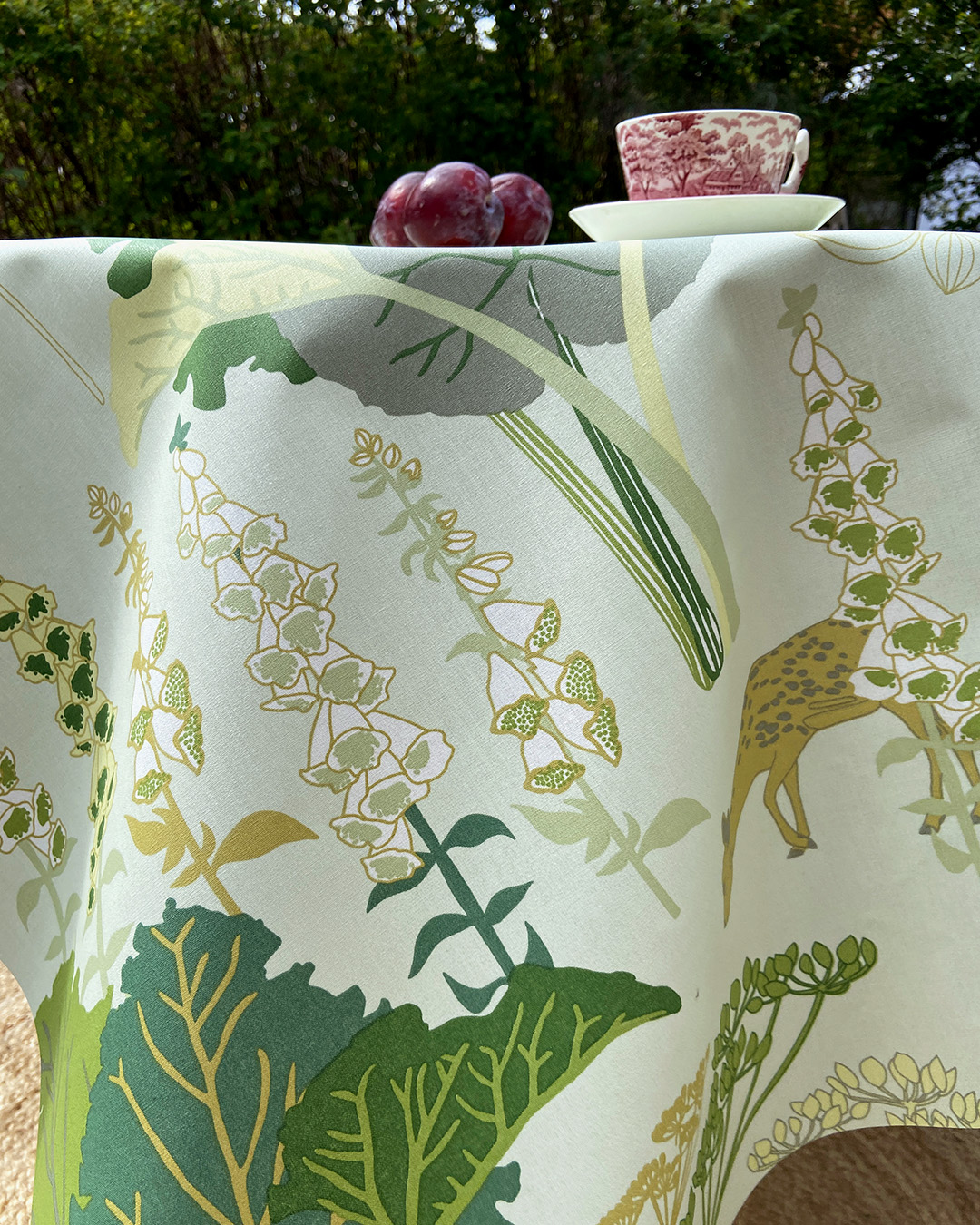 Akryldug med antiskrid – Rabarberskoven – Notes by Susanne Schjerning - i metermål