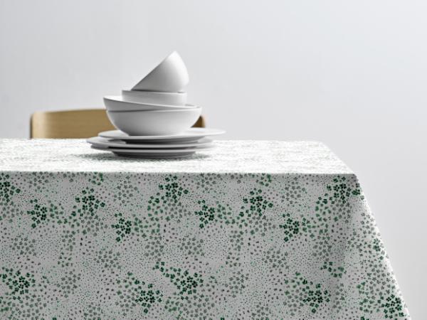 Södahl Viola Akryldug med antislip 140 cm Green - i metermål