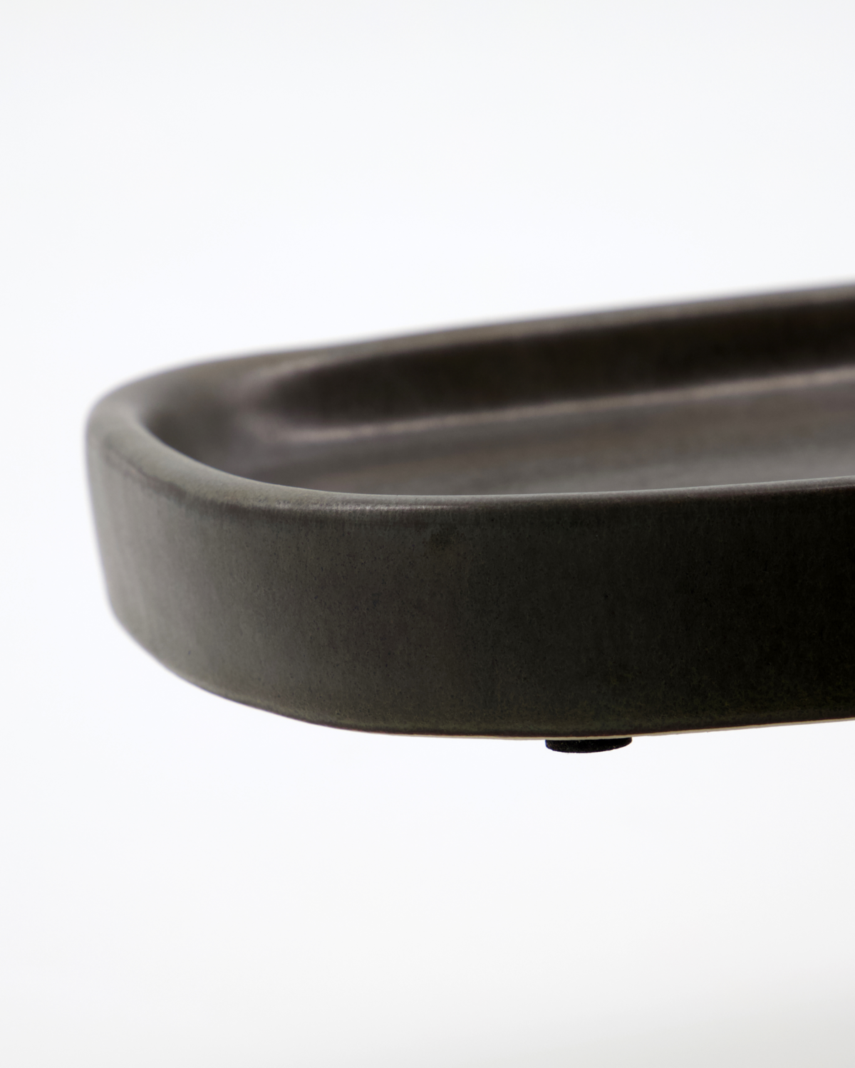 Meraki Bakke, Datura, Mørkegrå