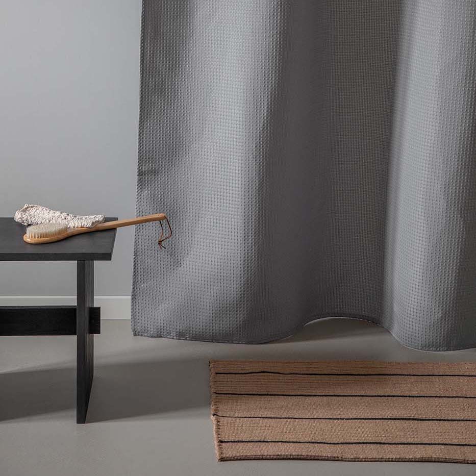 MOUD Home STRIPE dørmåtte 50x72 cm - beige/sort - genanvendt polyester