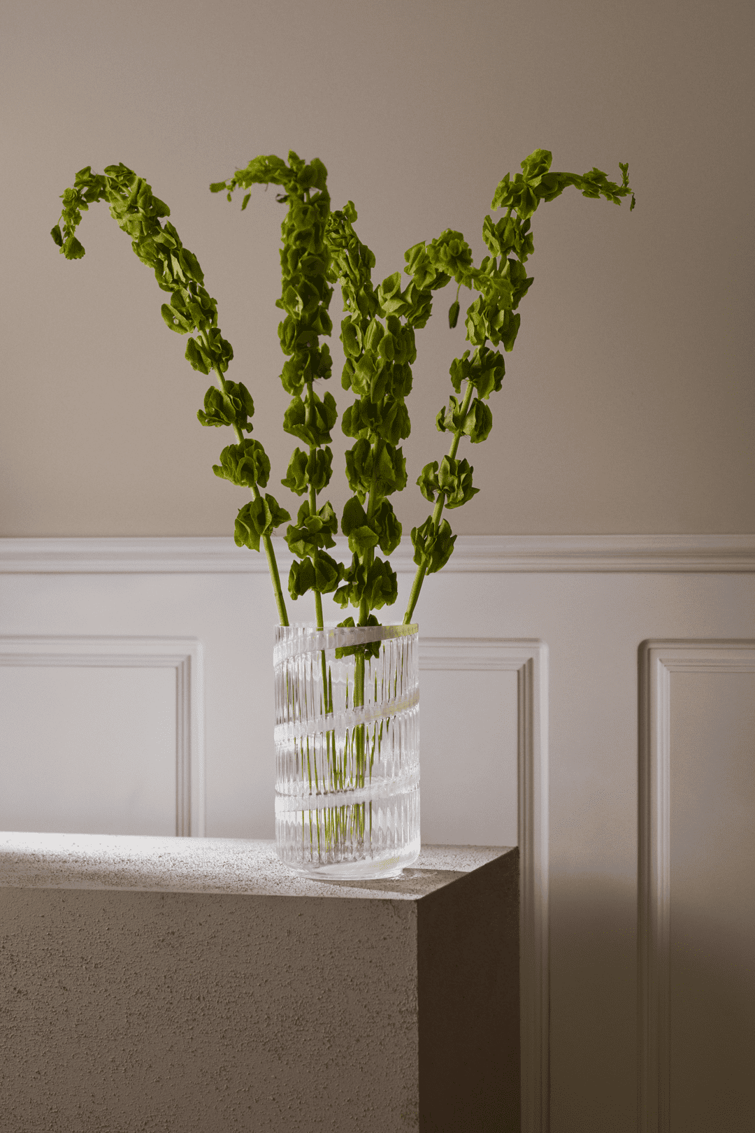 Lyngby Vase H20.5 cm swirl hvid mundblæst glas