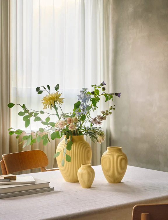 Knabstrup vase H 27 cm ripple yellow