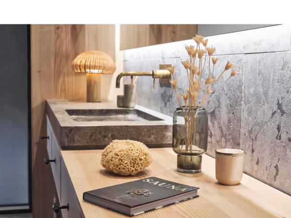 Villa Collection Hoej Vase Dia. 14,3 x 26,5 cm Grå 